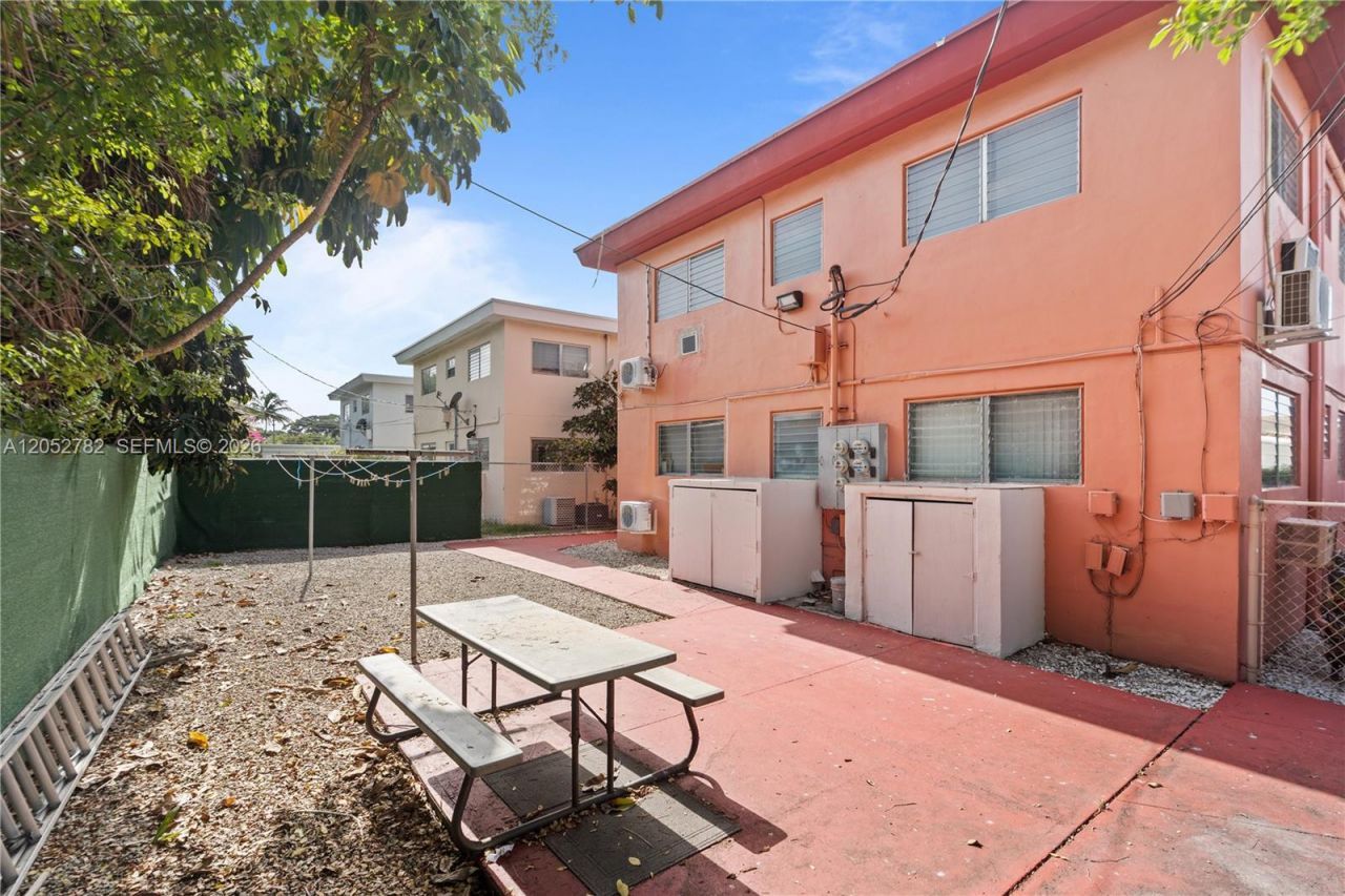 744 85th St , Miami Beach, FL 33141 Photo