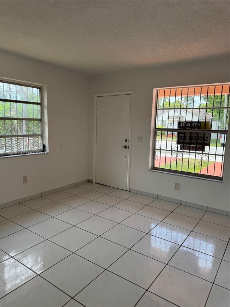 Please Call For Address, Unit 3621, Miami, FL 33135 Photo