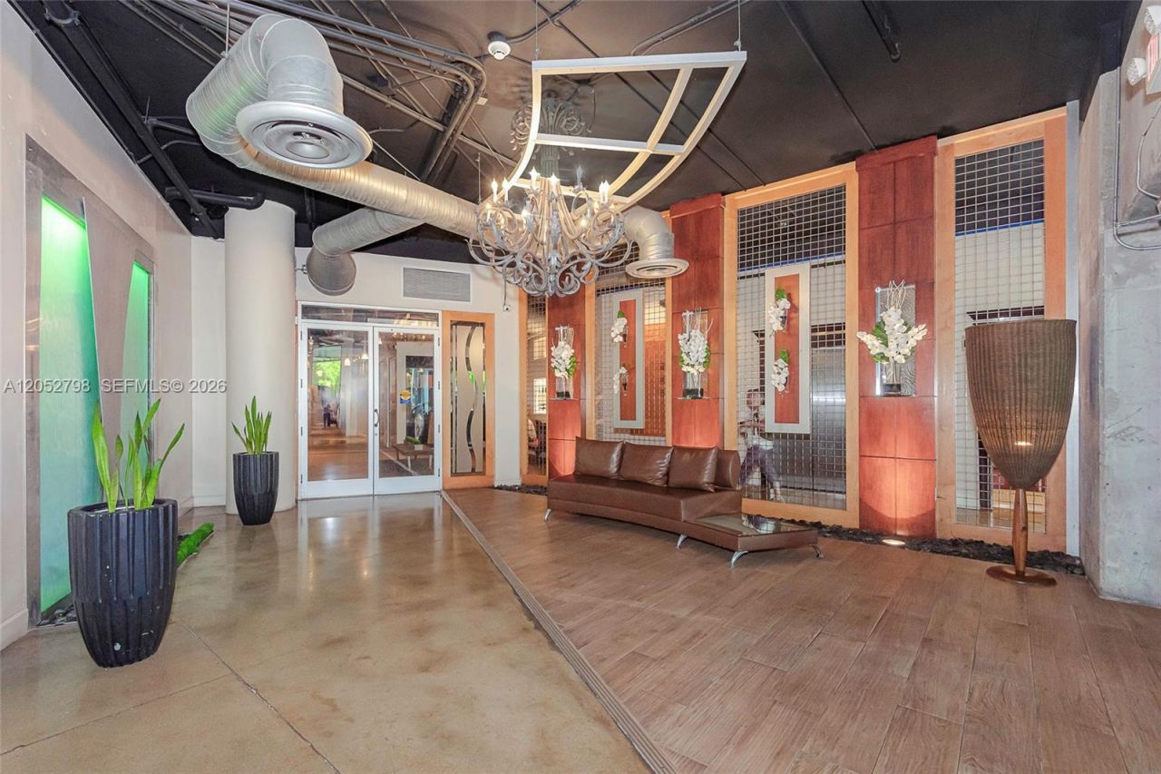 10 SW South River Dr , Unit 607, Miami, FL 33130 Photo