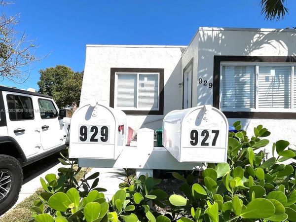 929 SW 12th Ave , Miami, FL 33130