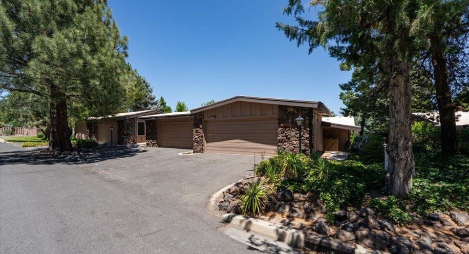 176 Lake Glen Dr Drive, Carson City, NV 89703 Photo