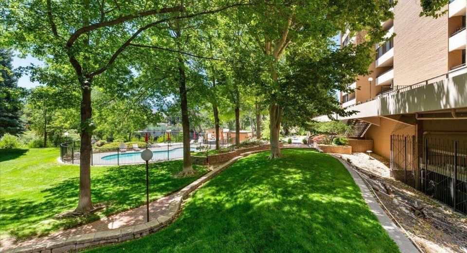 1200 Riverside Drive, Unit 1200, Reno, NV 89503 Photo