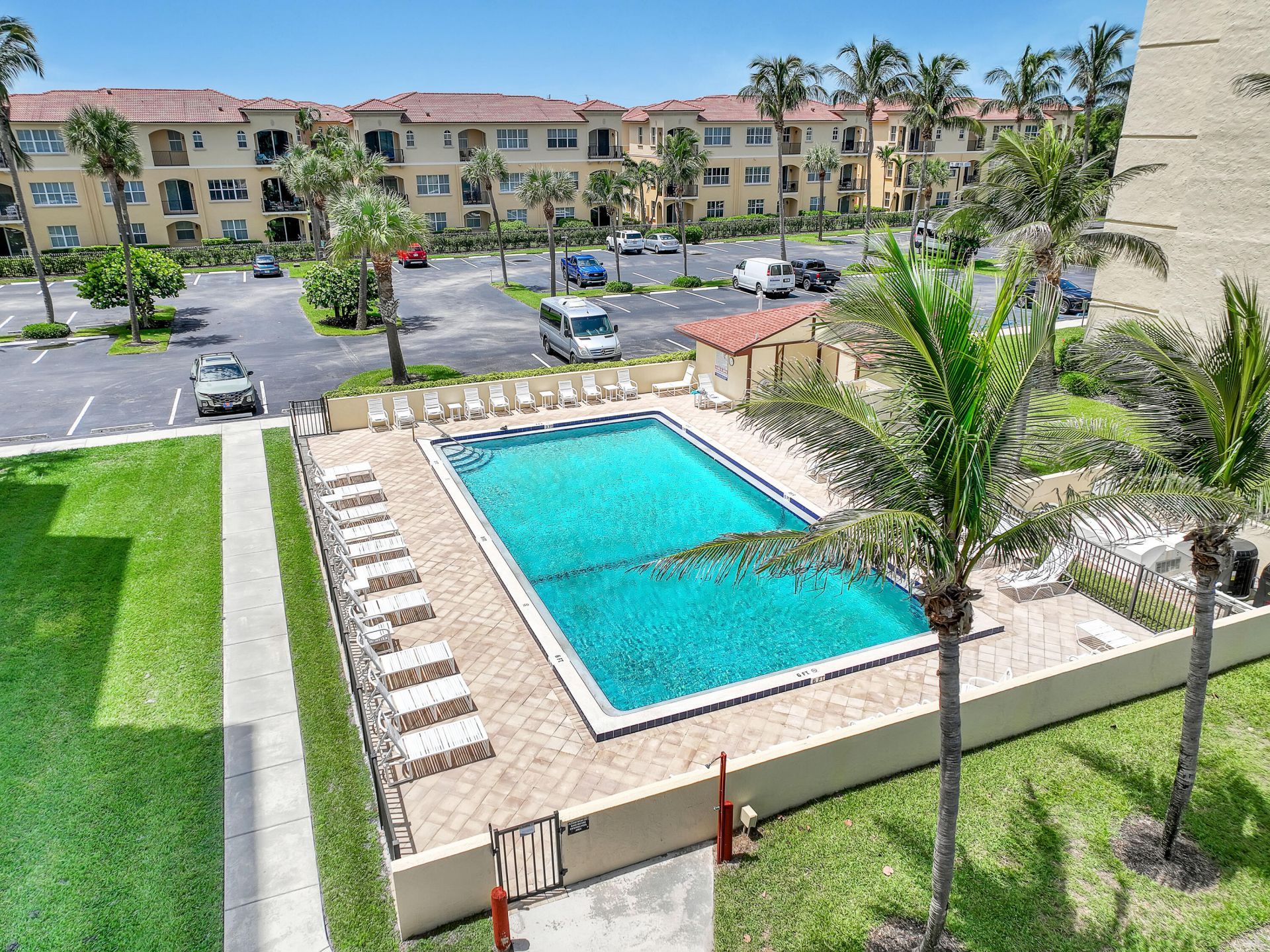 7420 S Ocean Drive, Unit 313, Jensen Beach, FL 34957 Photo