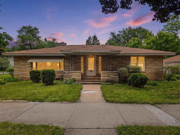 2001 FREMONT STREET, Stevens Point, WI 54481