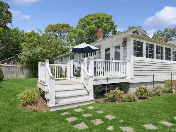 33 Bay Avenue , Sag Harbor, NY 11963