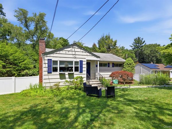 660 Washington Avenue , Pleasantville, NY 10570
