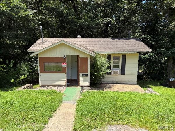 1049 Cole Avenue , Poplar Bluff, MO 63901