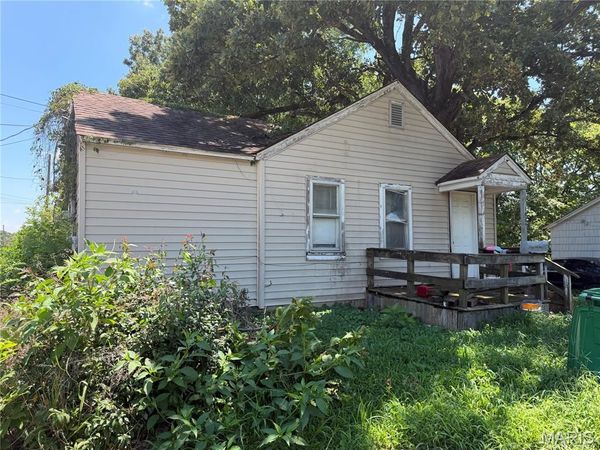 1054 Cole Avenue , Poplar Bluff, MO 63901