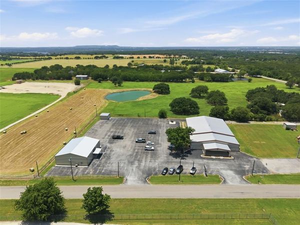 2420 Bob White Drive, Granbury, TX 76049
