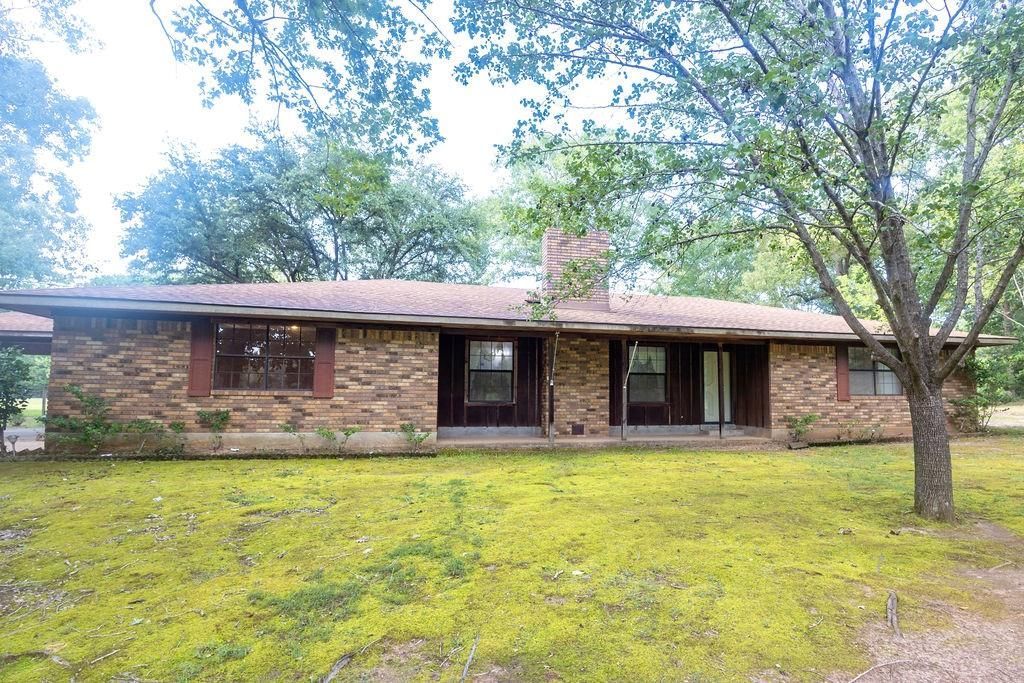 120 Peterson Drive, Benton, LA 71006 Main Photo