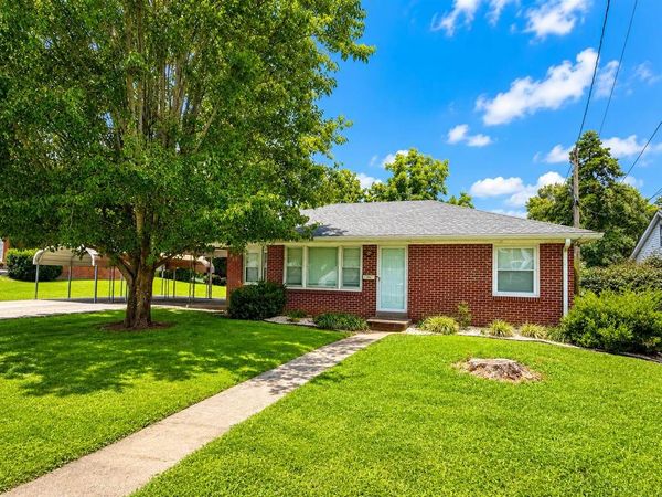 205 Columbia Avenue , Tompkinsville, KY 42167