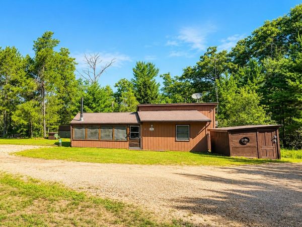 N7599 11th Avenue, New Lisbon, WI 53950