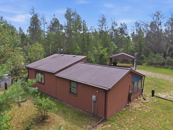 N7599 11th Avenue, New Lisbon, WI 53950