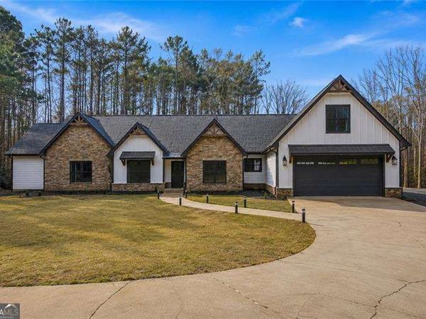 635 Colbert Road, Dallas, GA 30132