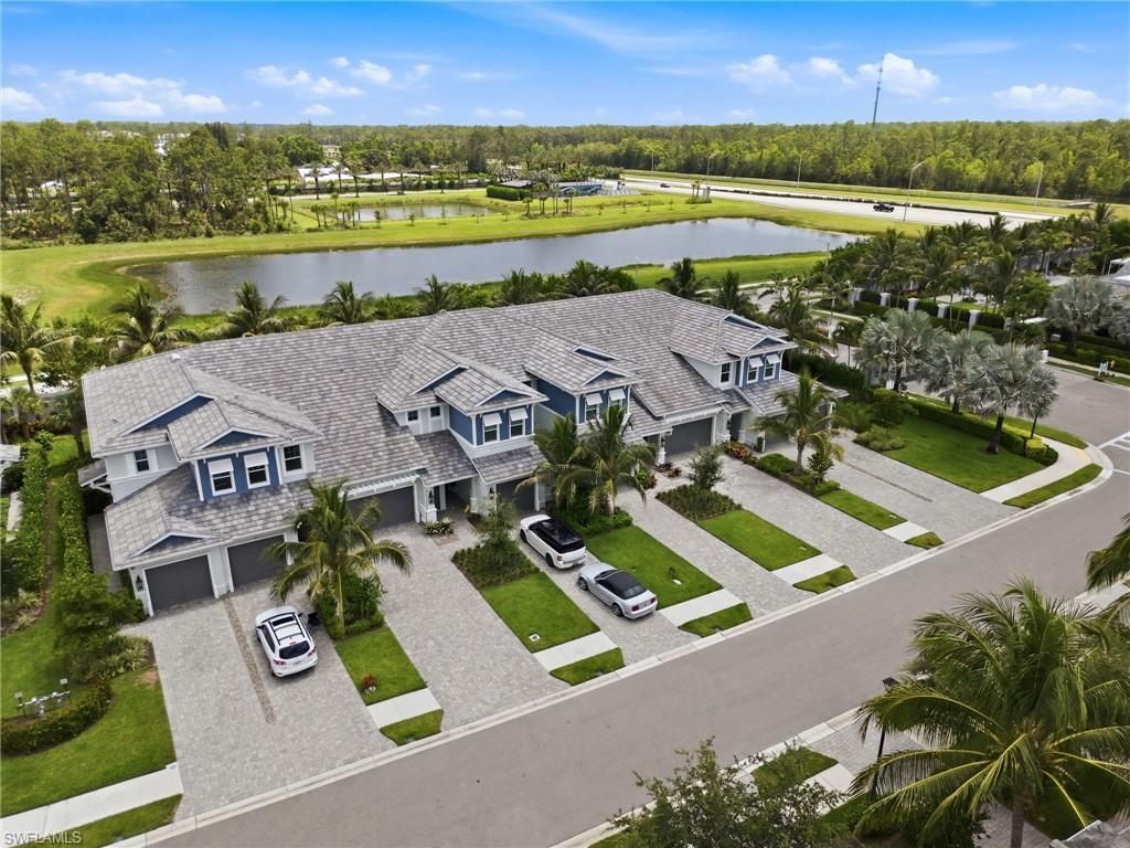 2664 Seychelles Cir, Unit 2401, Naples, FL 34112 Photo