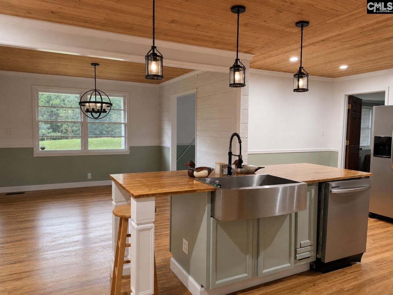 4444 Festival Trail Road Photo 8