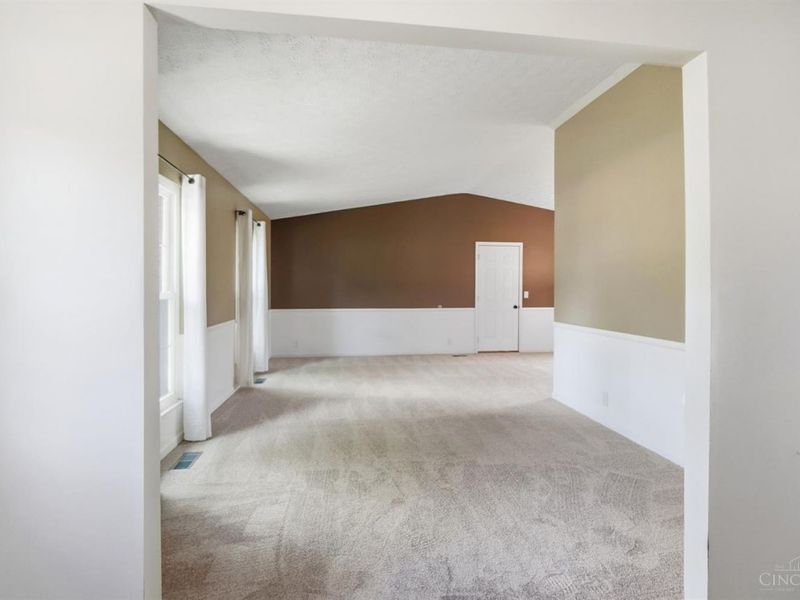 7599 Tanglewood Lane, West Chester, OH 45069 Photo 11