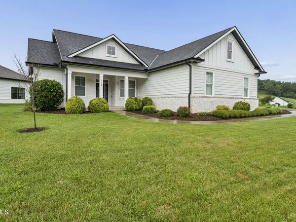 576 Gardenia Drive, Johnson City, TN 37615
