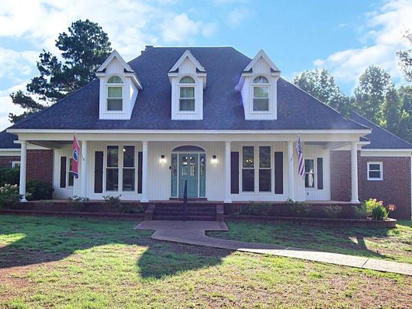 85 HICKORY NUT RD, Piperton, TN 38017