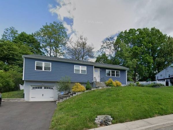 29 Heaney Drive, Beacon, NY 12508