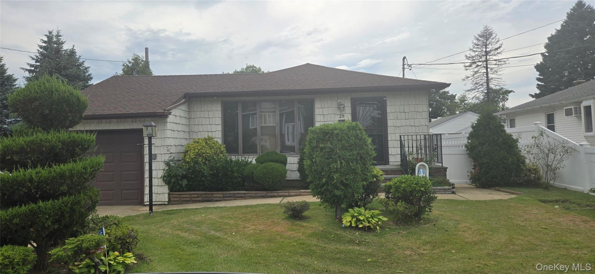 29 Scherer Street, Bethpage, NY 11714 Main Photo