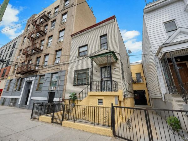 2108 Arthur Avenue , Bronx, NY 10457