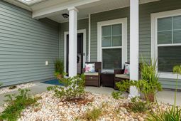 597 Heritage Downs Dr.  photo 4