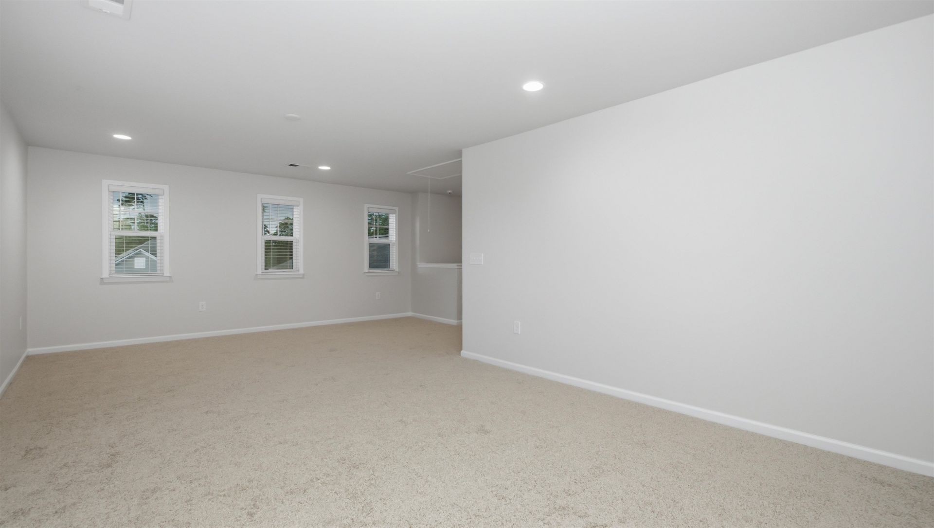 597 Heritage Downs Dr.  Photo 37