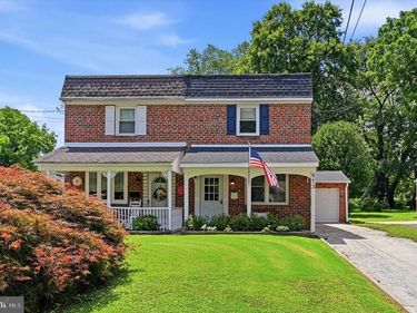 913 GIRARD AVENUE, SWARTHMORE, PA 19081