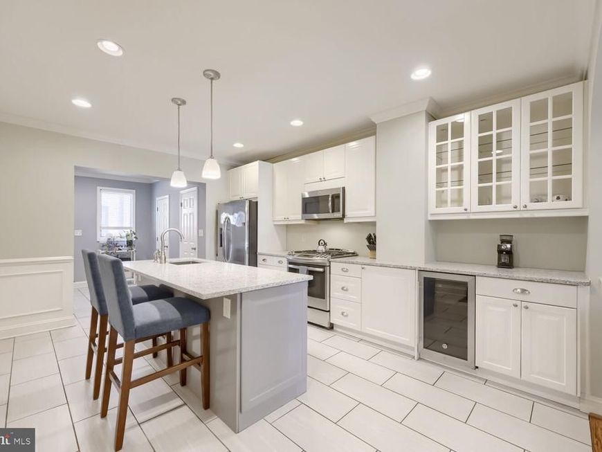 841 S Conkling Street, Baltimore, MD 21224 Main Photo