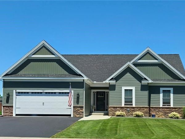 33 Rath Lane , Hamlin, NY 14464