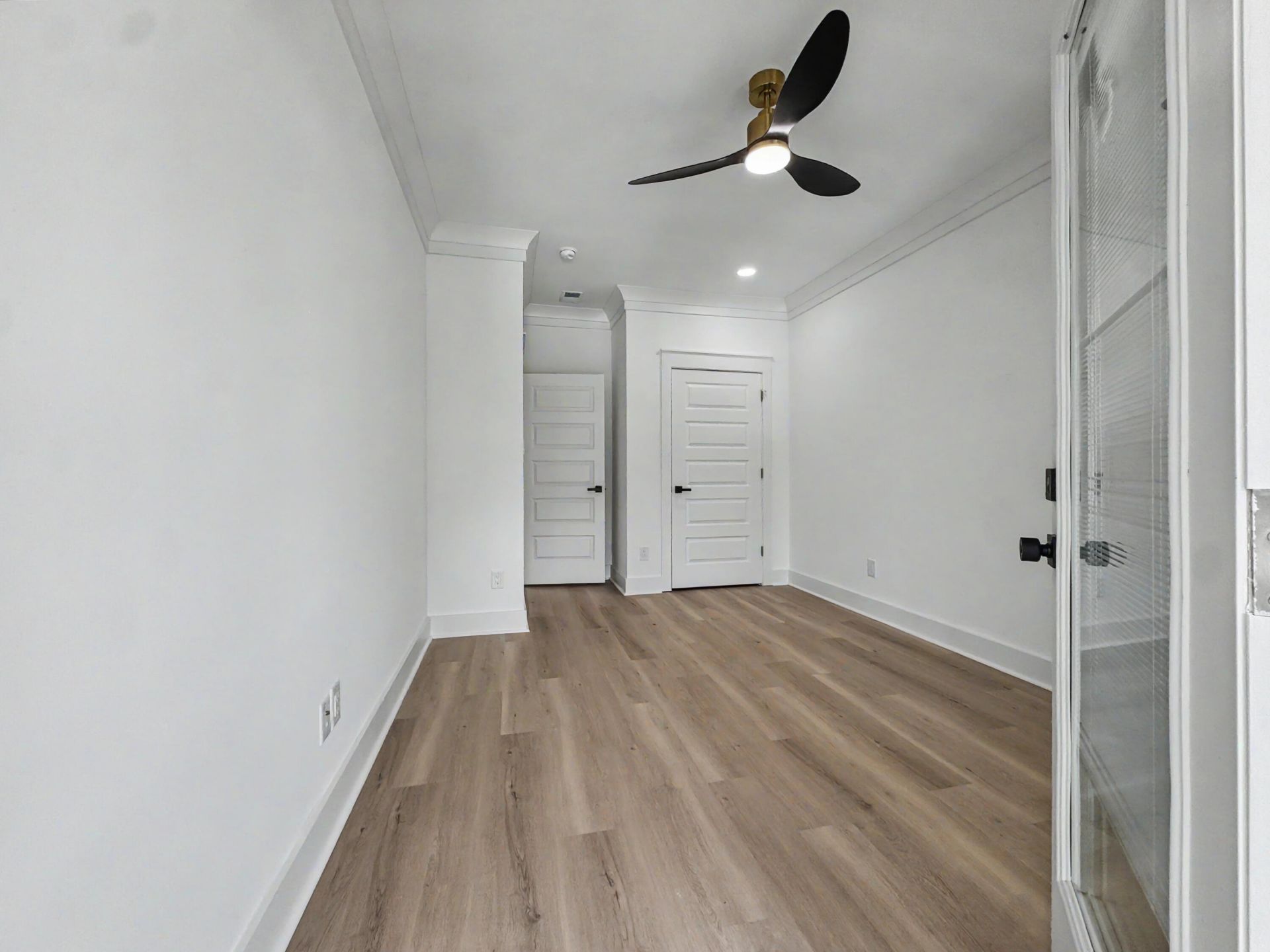 2629 Bonds Avenue Photo 34