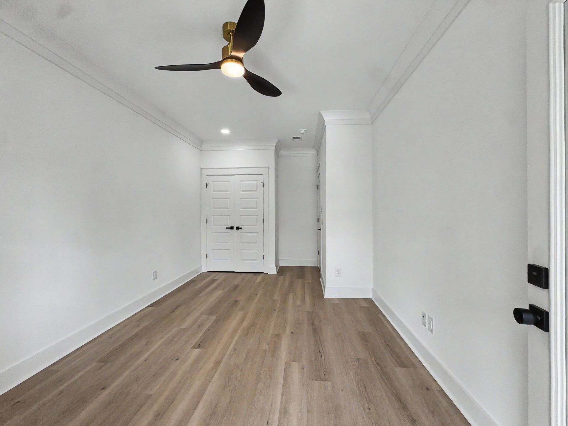 2629 Bonds Avenue Photo 37