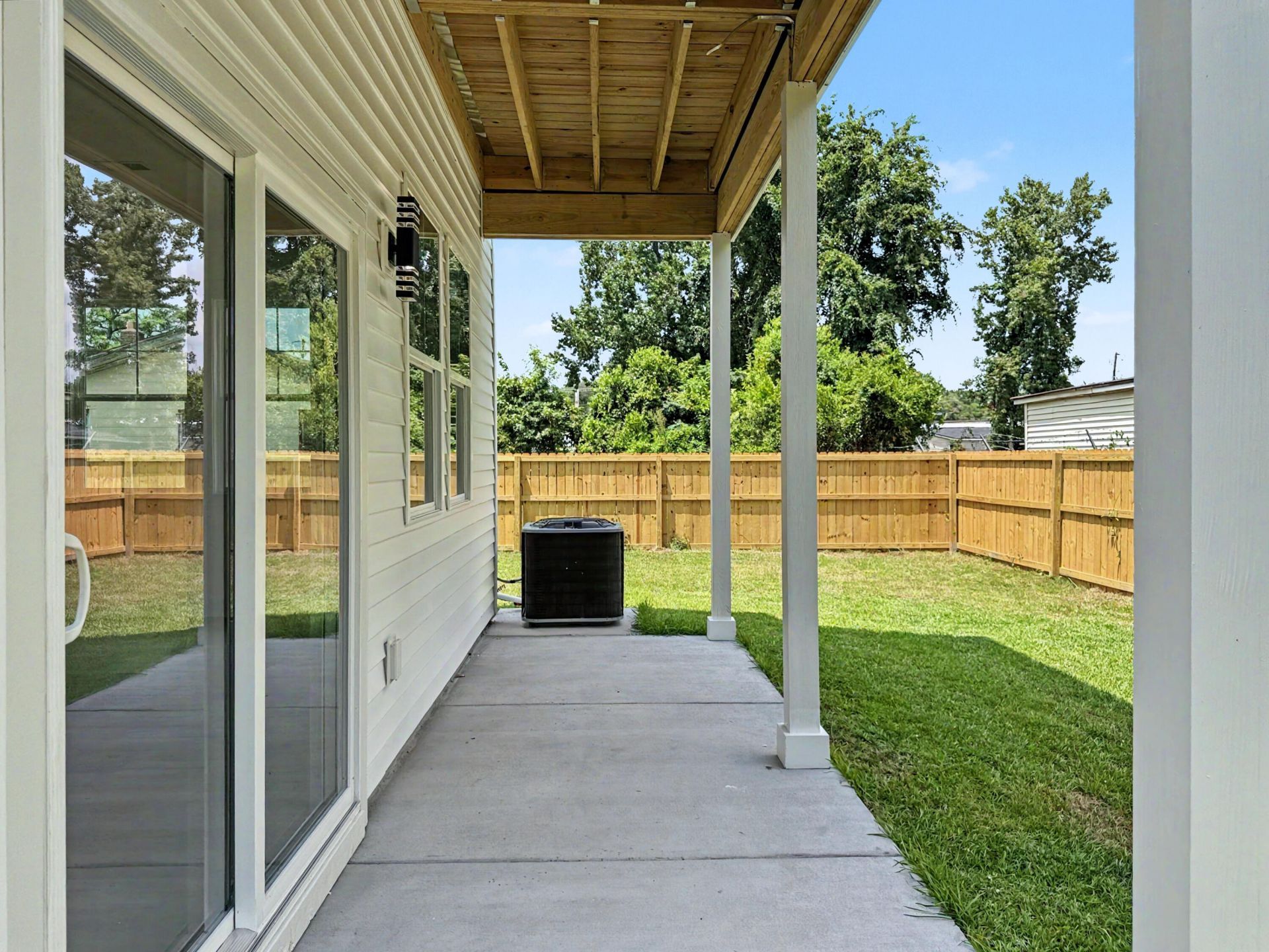 2629 Bonds Avenue Photo 43