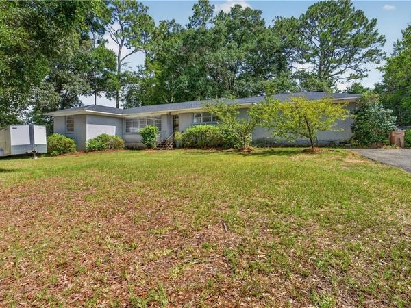 5851 Overlook Road, Mobile, AL 36618