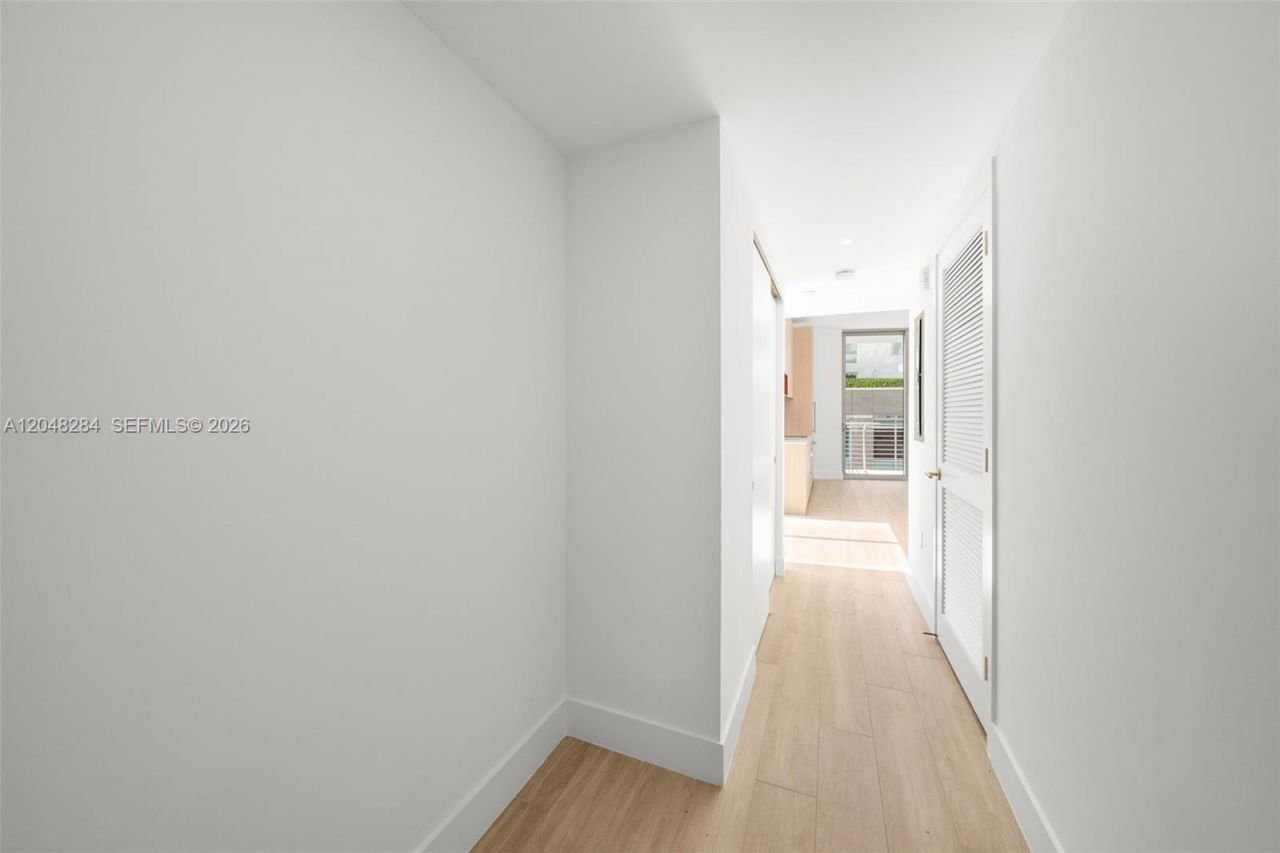 90 NE 32 , Unit 514, Miami, FL 33127 Photo