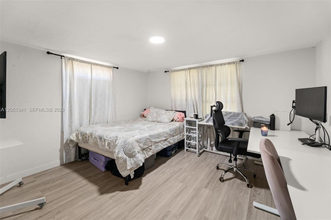 349 NW 41st St , Miami, FL 33127 Photo