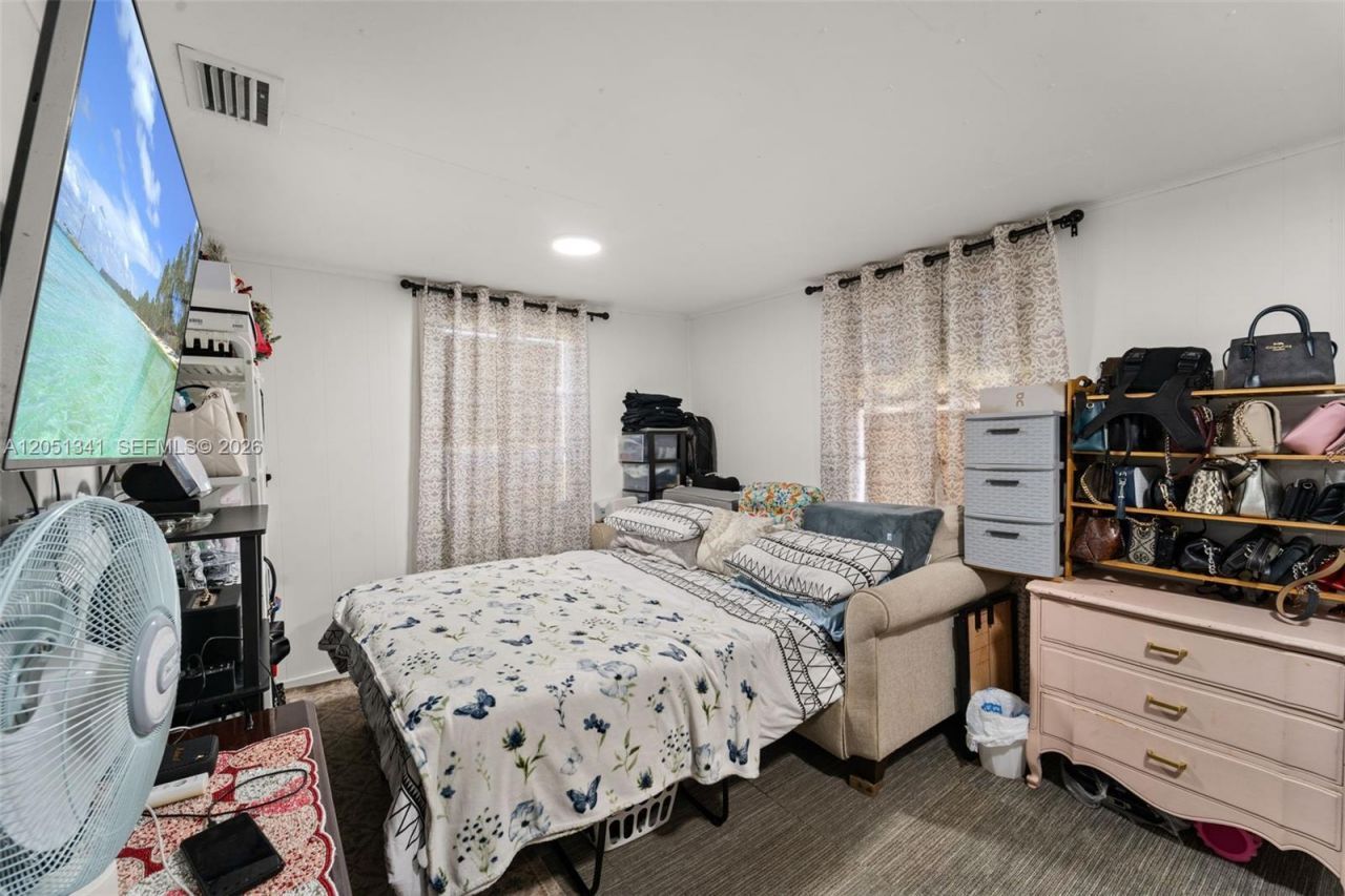349 NW 41st St , Miami, FL 33127 Photo