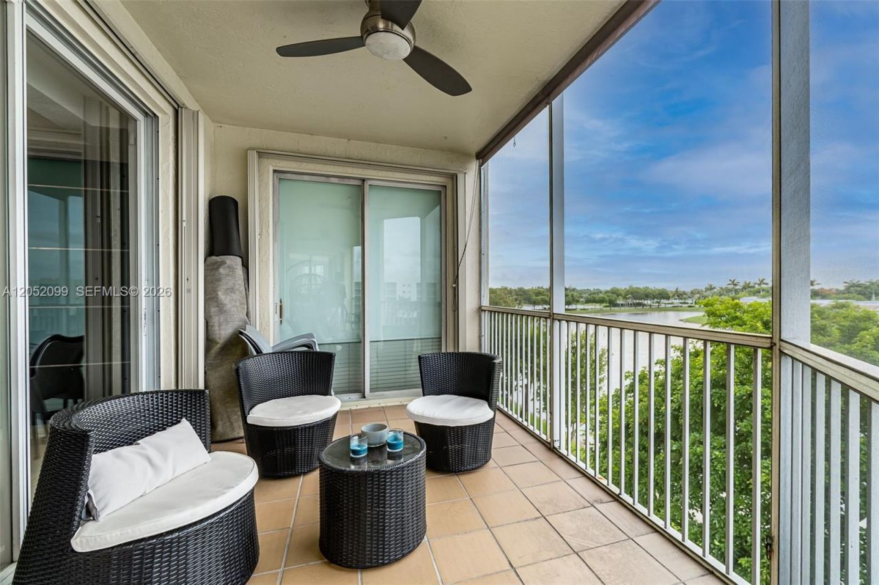 10700 NW 66th St , Unit 407, Doral, FL 33178 Photo