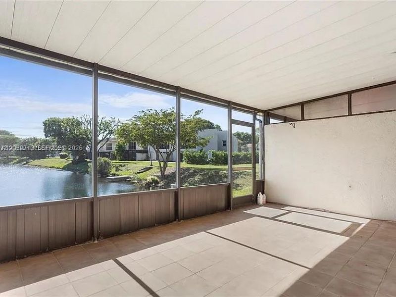 14293 Kendale Lakes Cir , Unit 14293, Miami, FL 33183 Photo