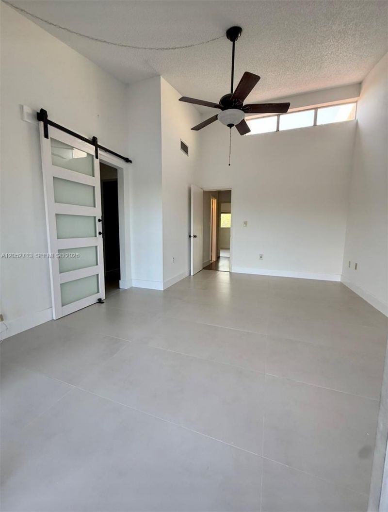 14293 Kendale Lakes Cir , Unit 14293, Miami, FL 33183 Photo