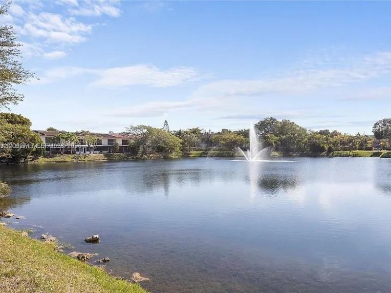 14293 Kendale Lakes Cir , Unit 14293, Miami, FL 33183 Photo