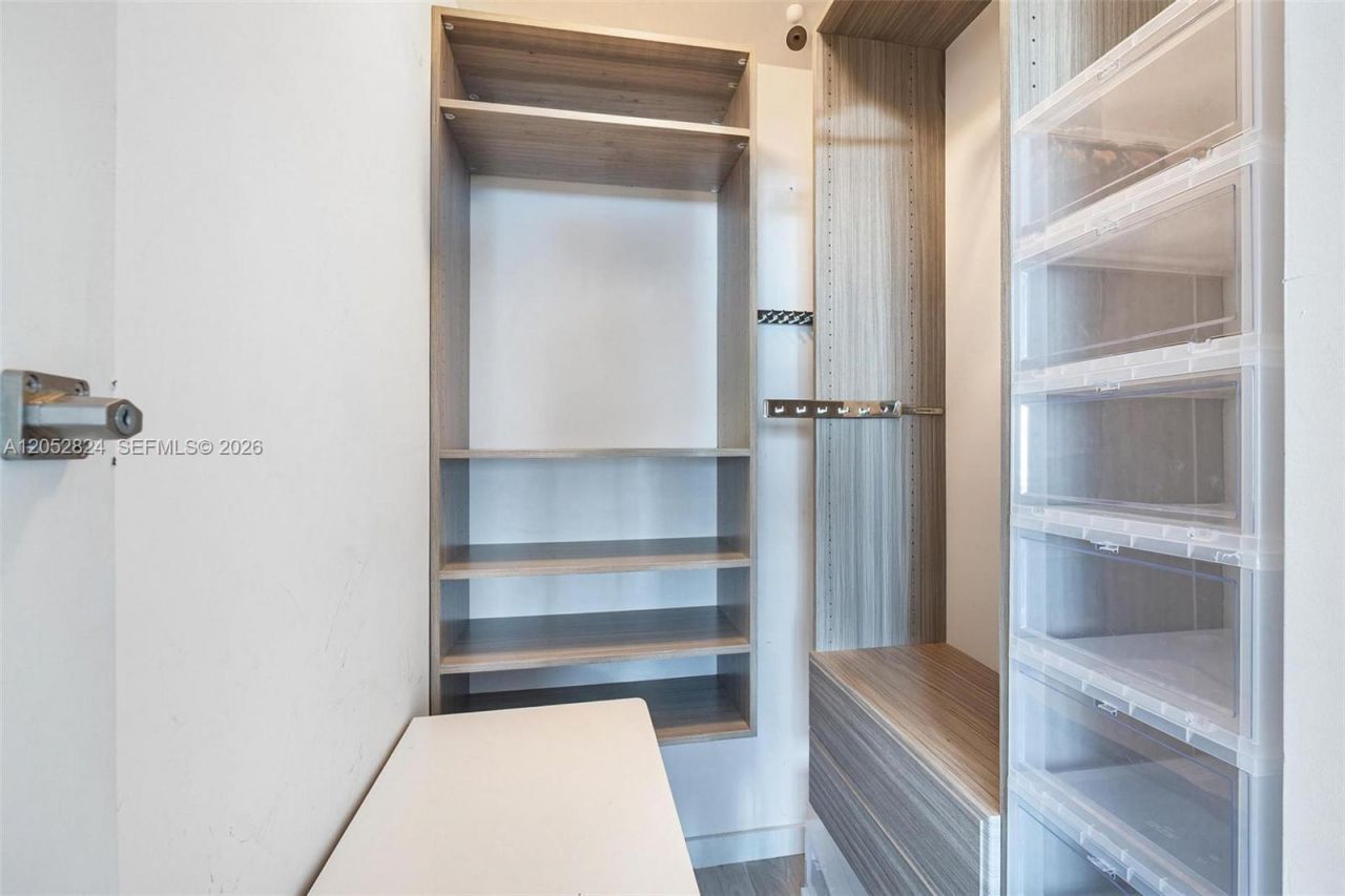 480 NE 31st St, Unit 1603, Miami, FL 33137 Photo