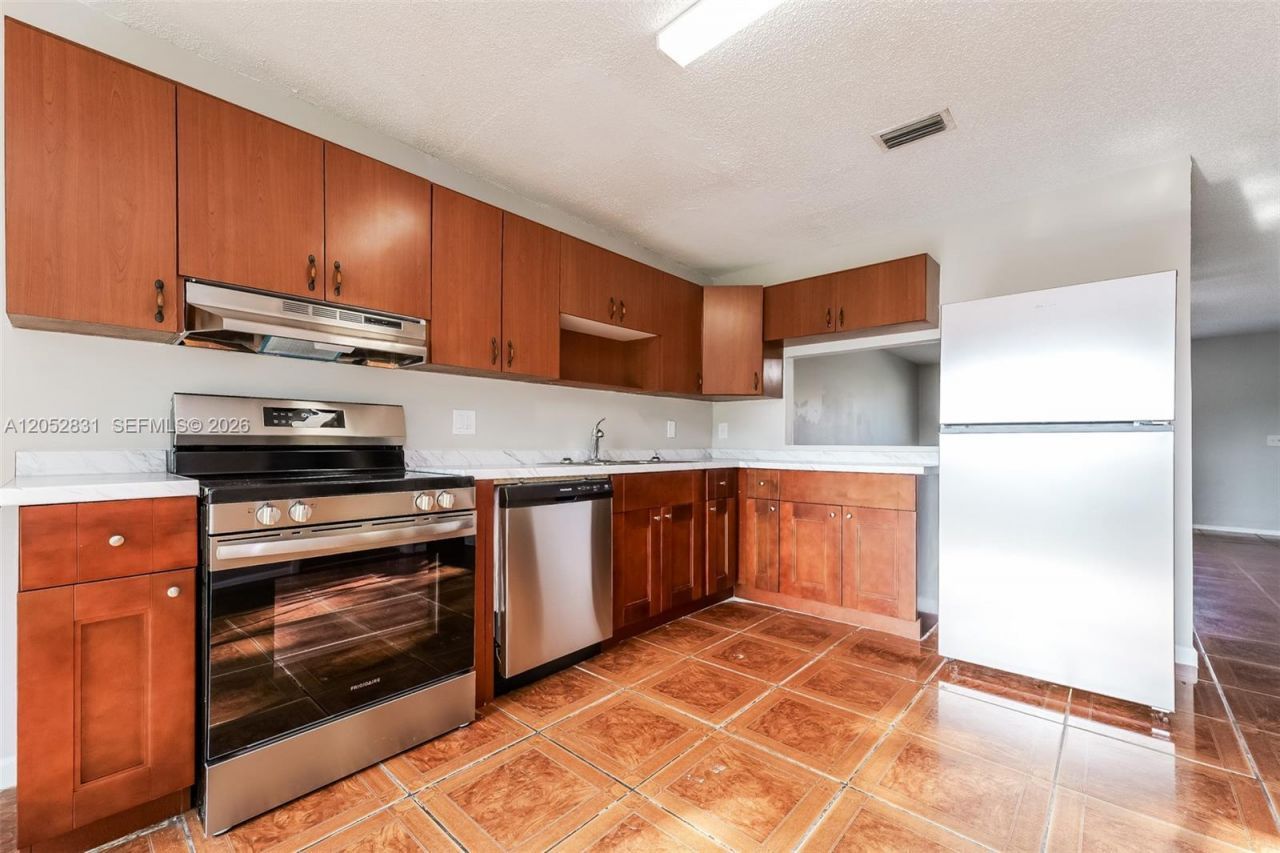 6004 Westfall Rd , Lake Worth, FL 33463 Photo
