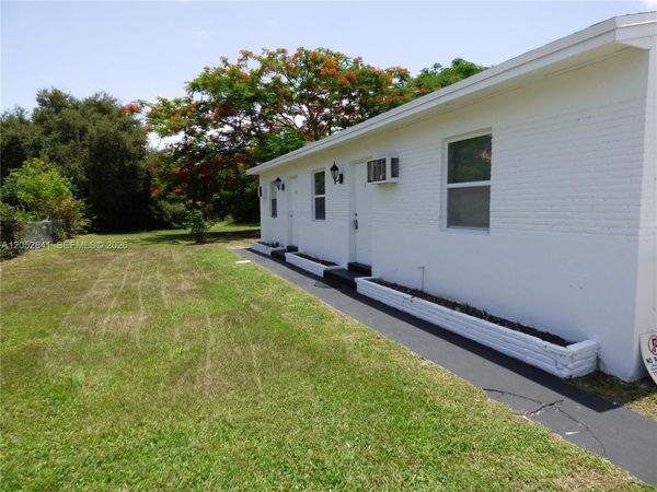 2322 Johnson St, Unit 1, Hollywood, FL 33020