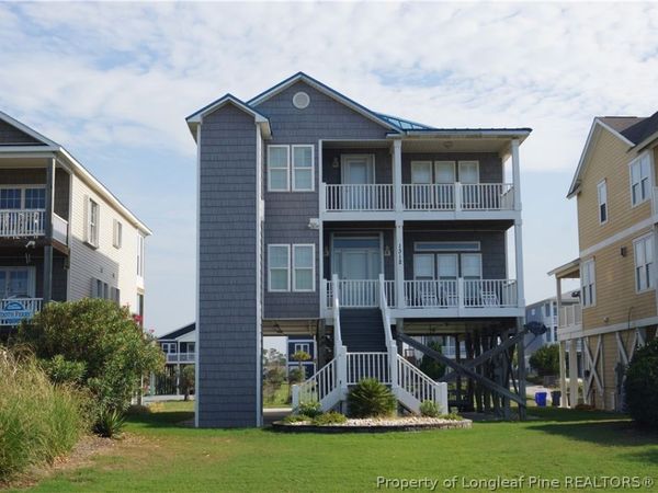1312 W BEACH, Oak Island, NC 28465