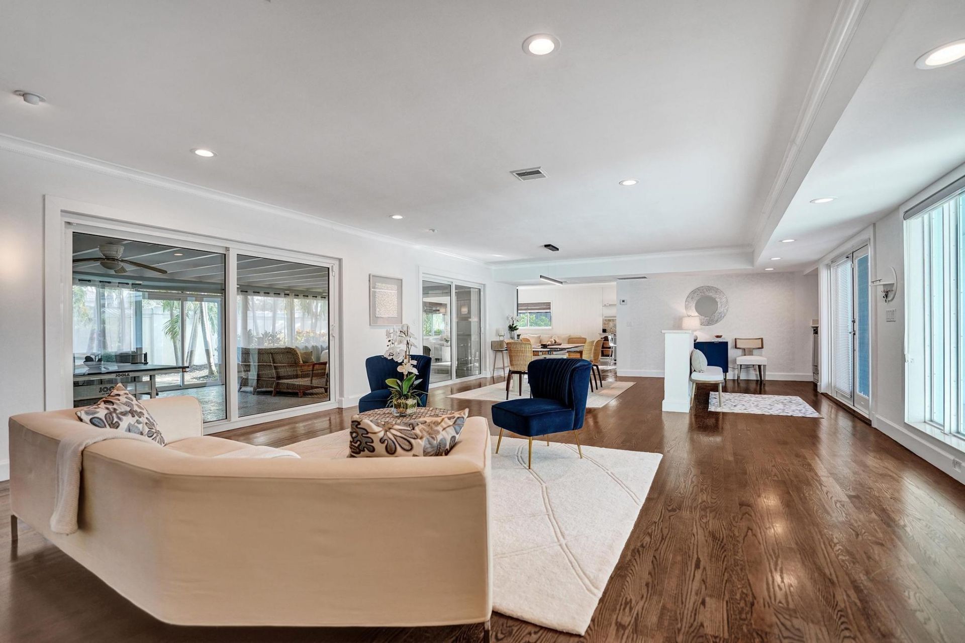 10 Minnetonka Road, Sea Ranch Lakes, FL 33308 Photo
