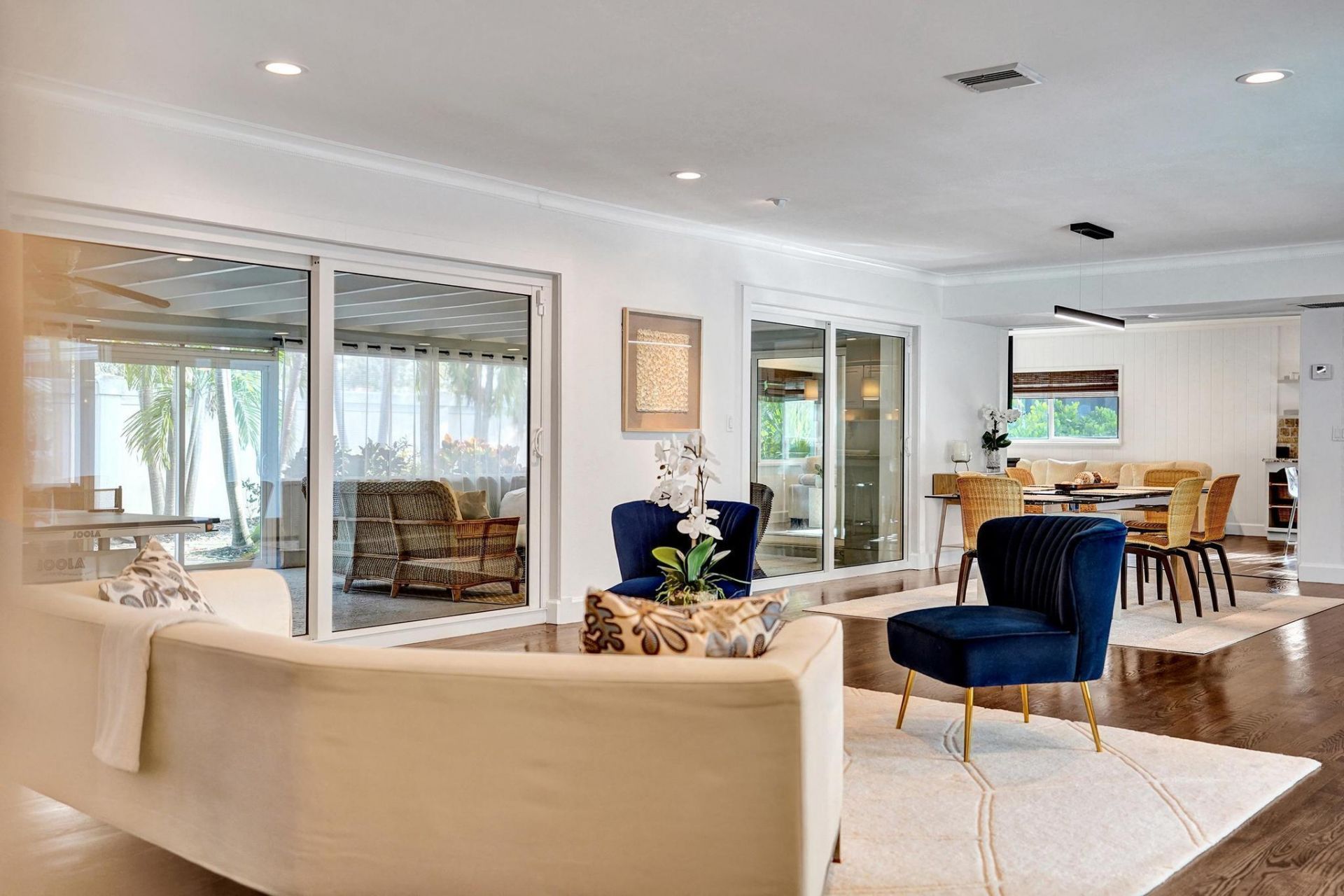 10 Minnetonka Road, Sea Ranch Lakes, FL 33308 Photo