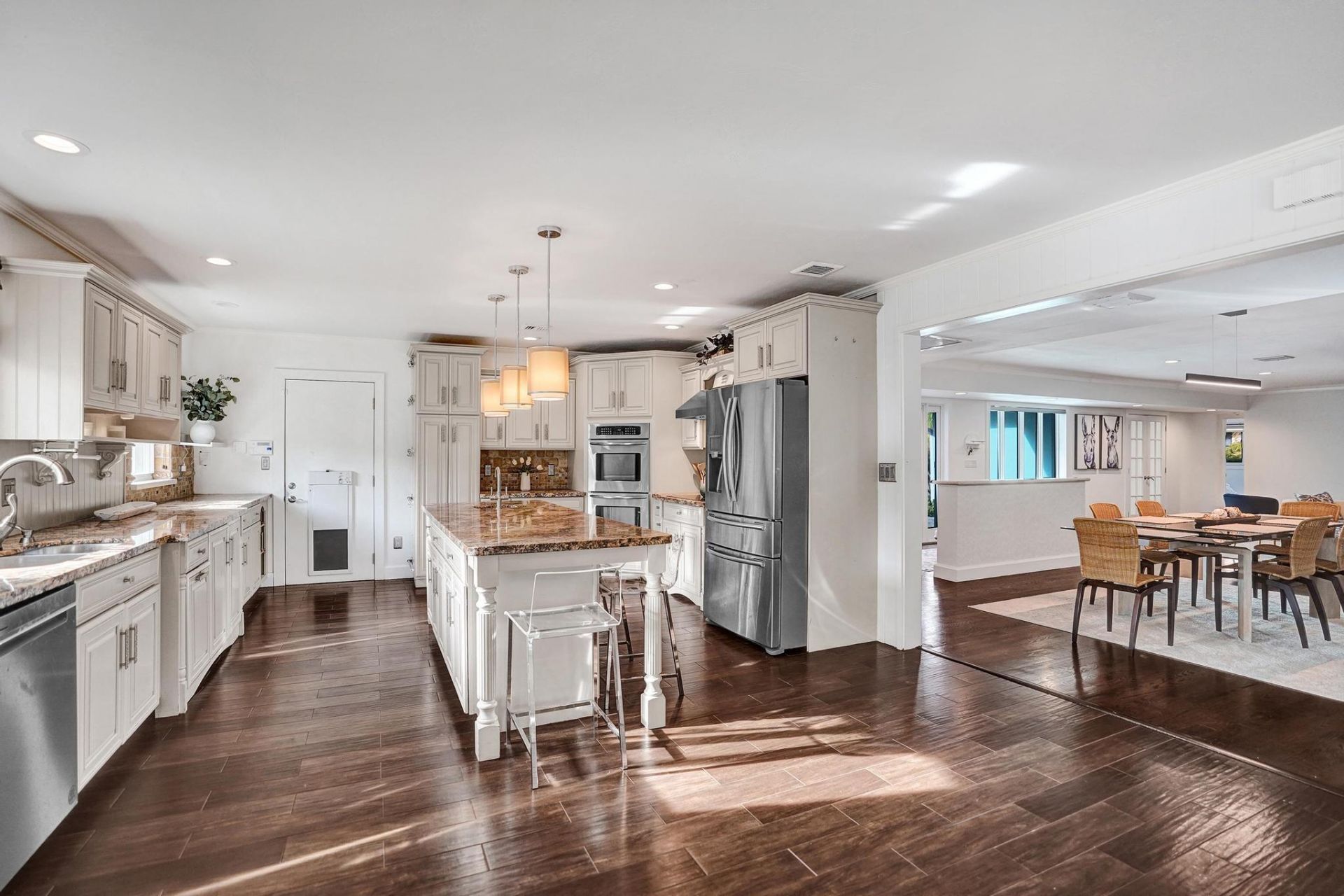10 Minnetonka Road, Sea Ranch Lakes, FL 33308 Photo