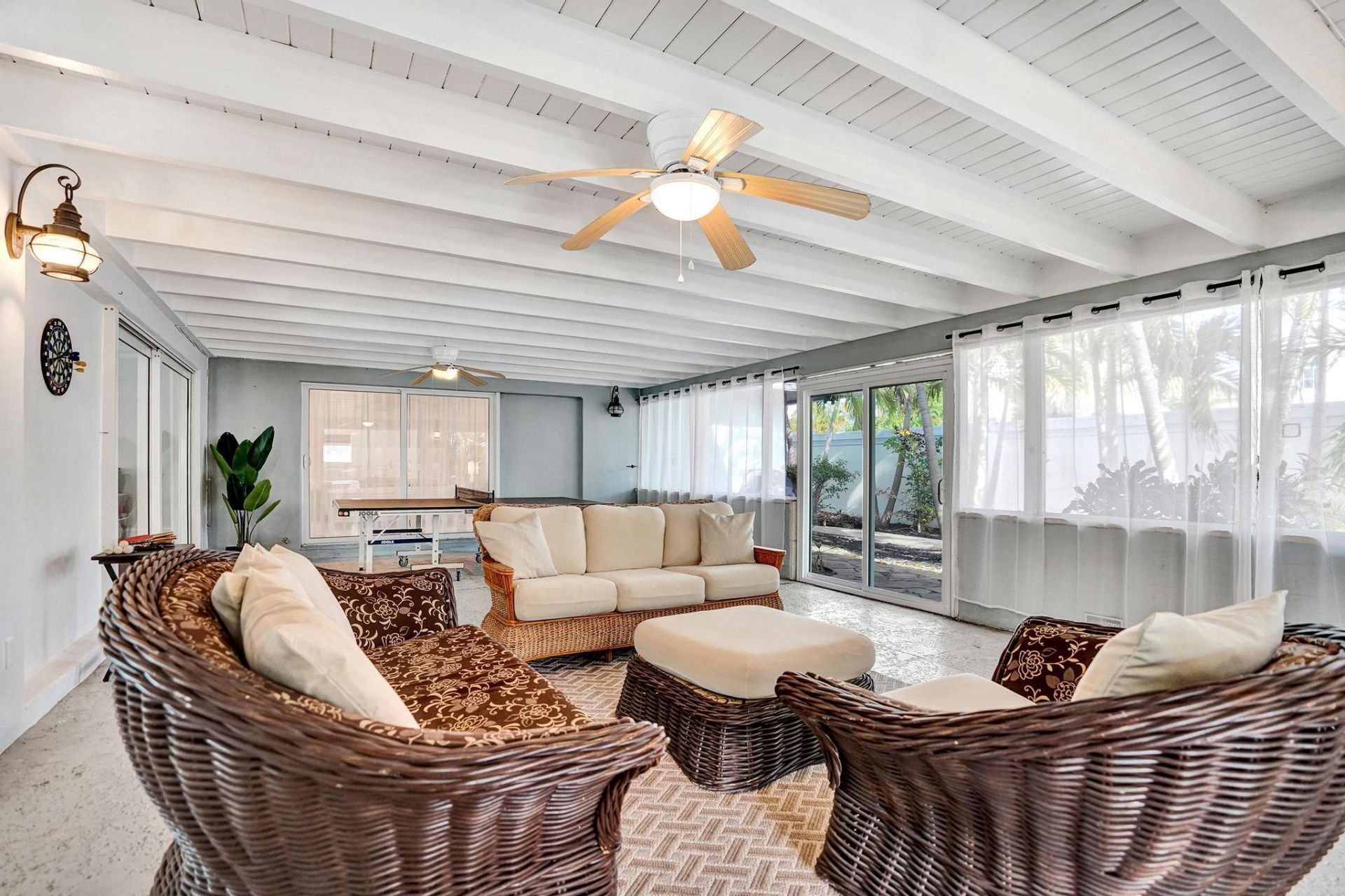 10 Minnetonka Road, Sea Ranch Lakes, FL 33308 Photo
